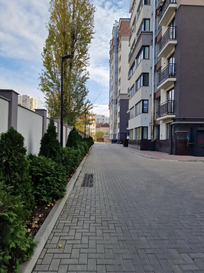 Center Candle Apartment Chisinau Exterior foto