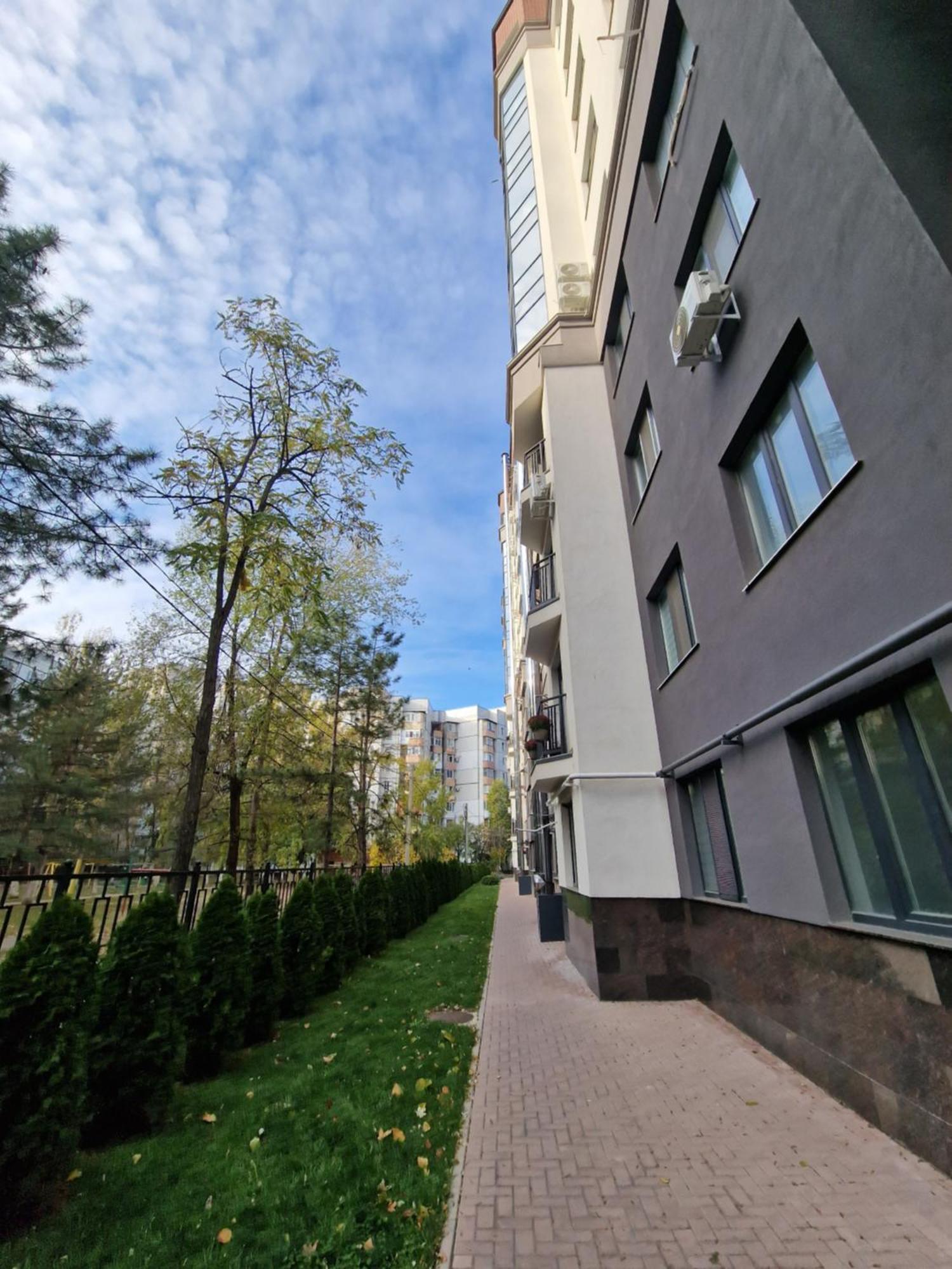 Center Candle Apartment Chisinau Exterior foto